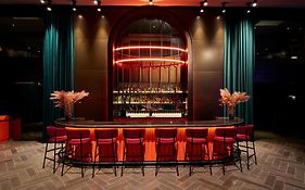 Paramount Times Square - A Generator Hotel